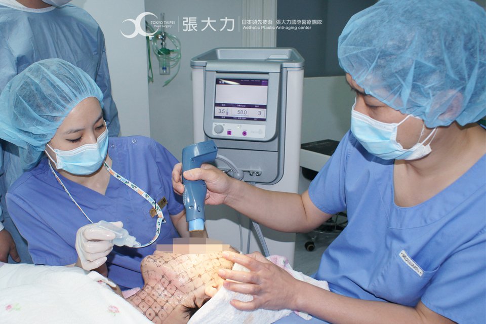 鳳凰電波特色